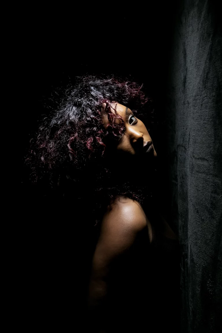 photo lowkey d'une femme noire